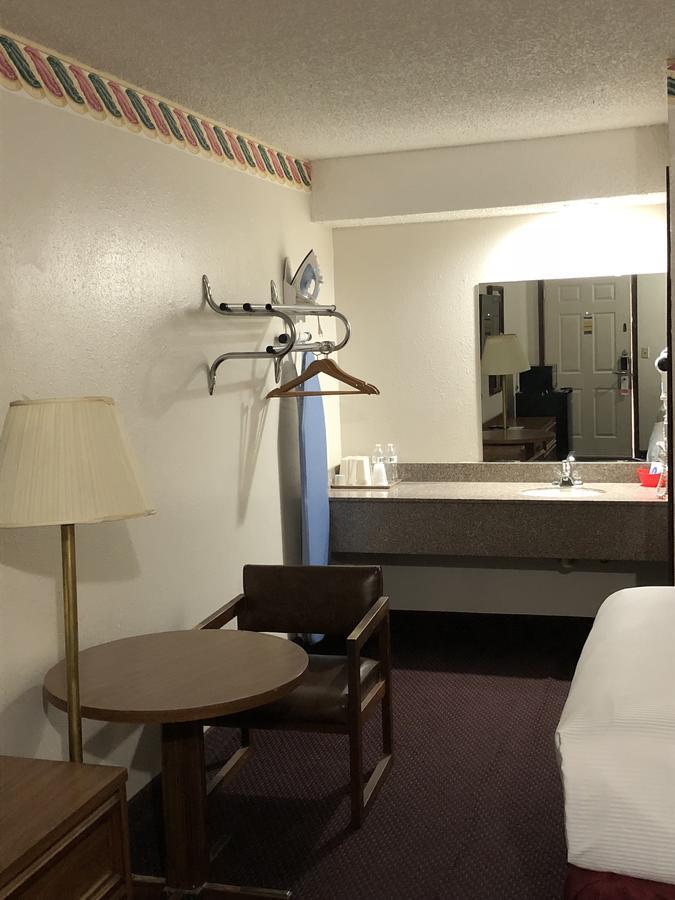 Rexdale Inn Seminole 外观 照片